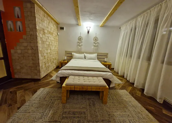 Cabana Din Padurea Valeni